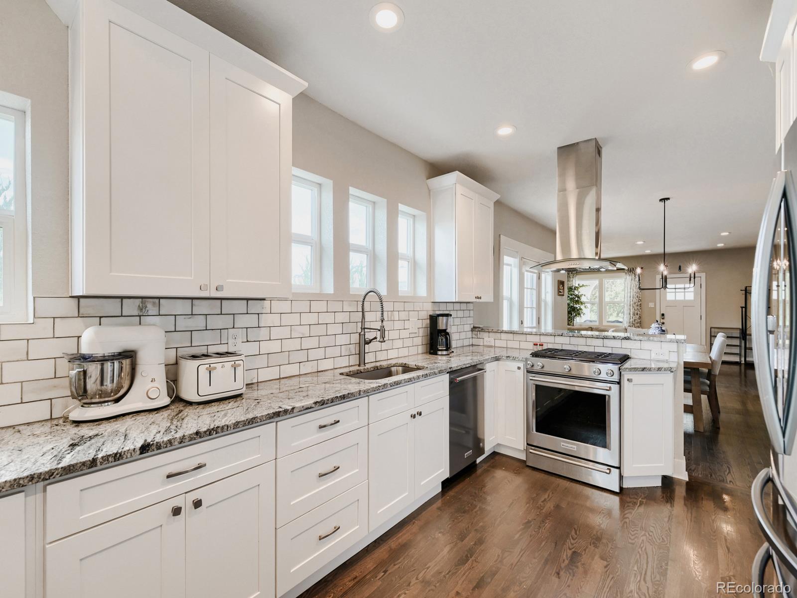 MLS Image #10 for 2695  fairfax street,denver, Colorado