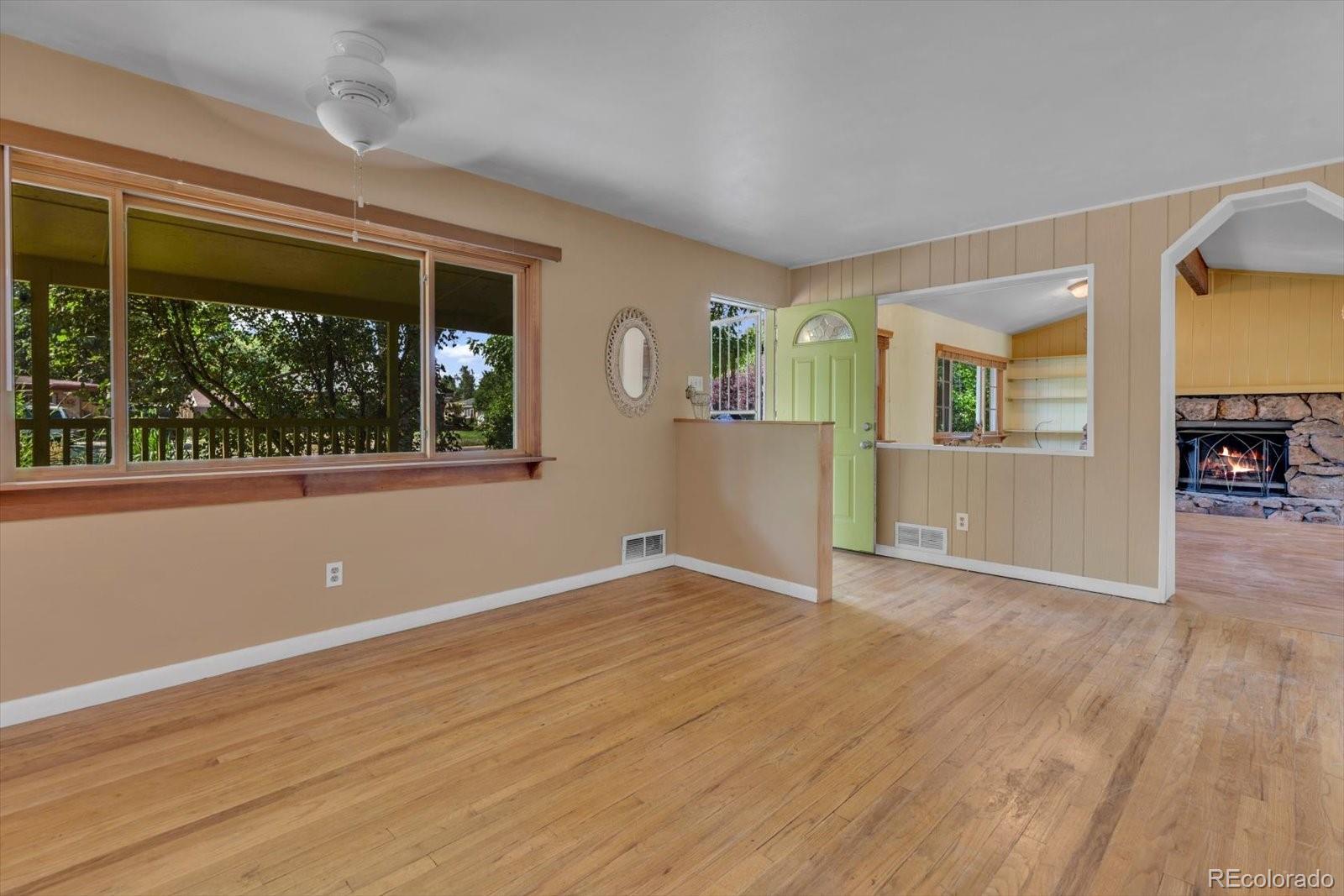 MLS Image #5 for 8165 w 19th avenue,lakewood, Colorado