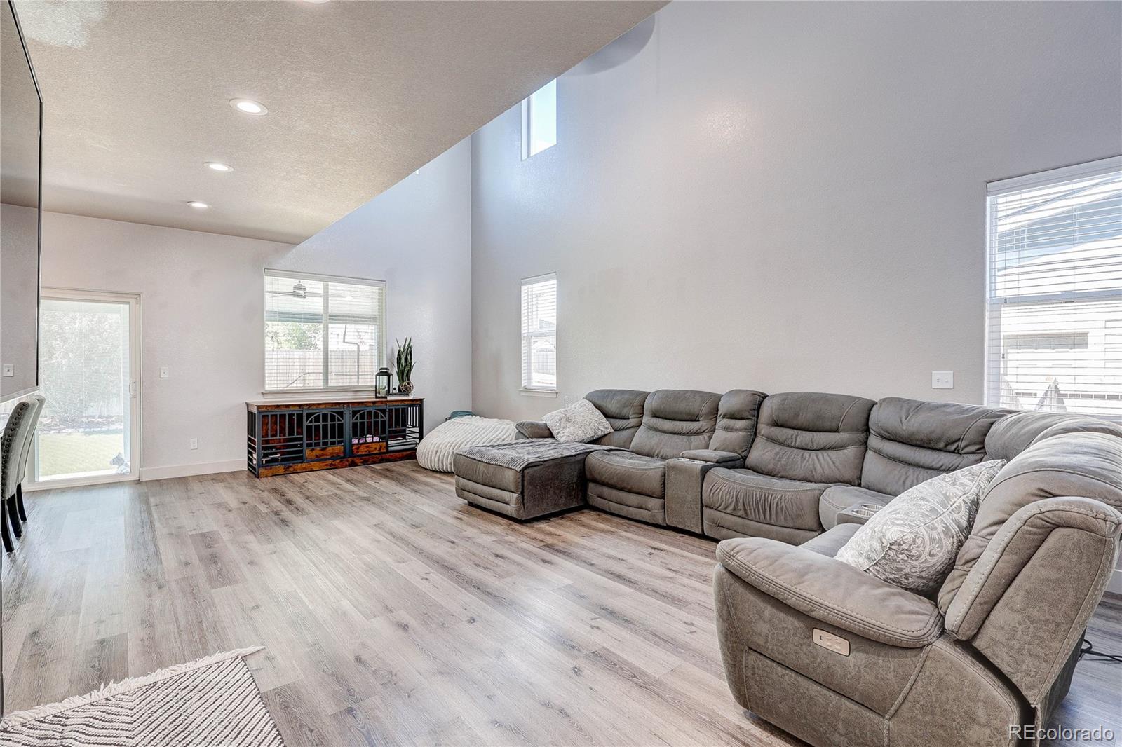 MLS Image #13 for 56670 e 23rd place,strasburg, Colorado
