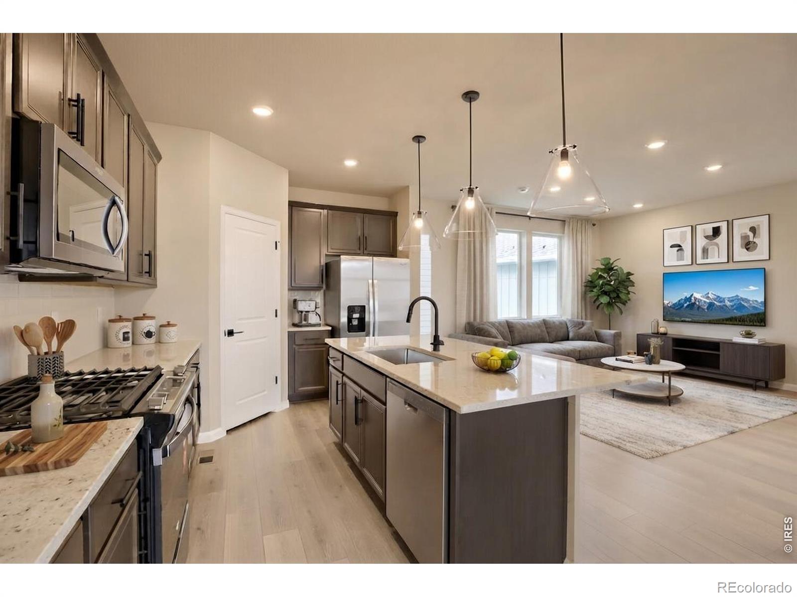 MLS Image #11 for 2442  heyworth lane,fort collins, Colorado