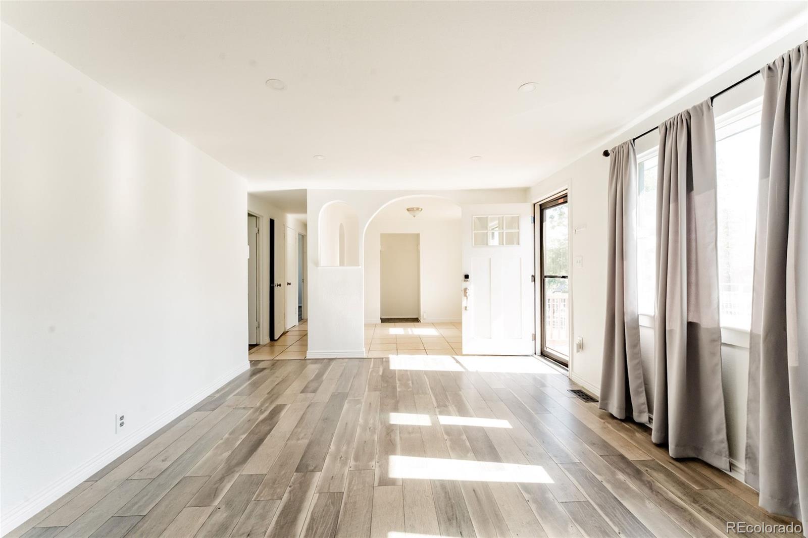 MLS Image #15 for 135 s raleigh street,denver, Colorado