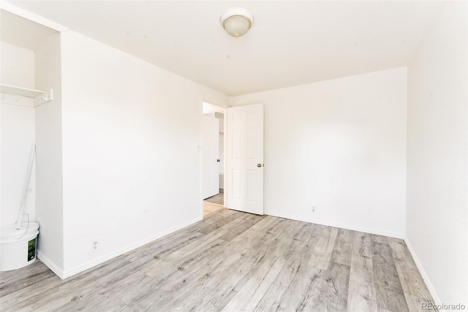 MLS Image #20 for 135 s raleigh street,denver, Colorado