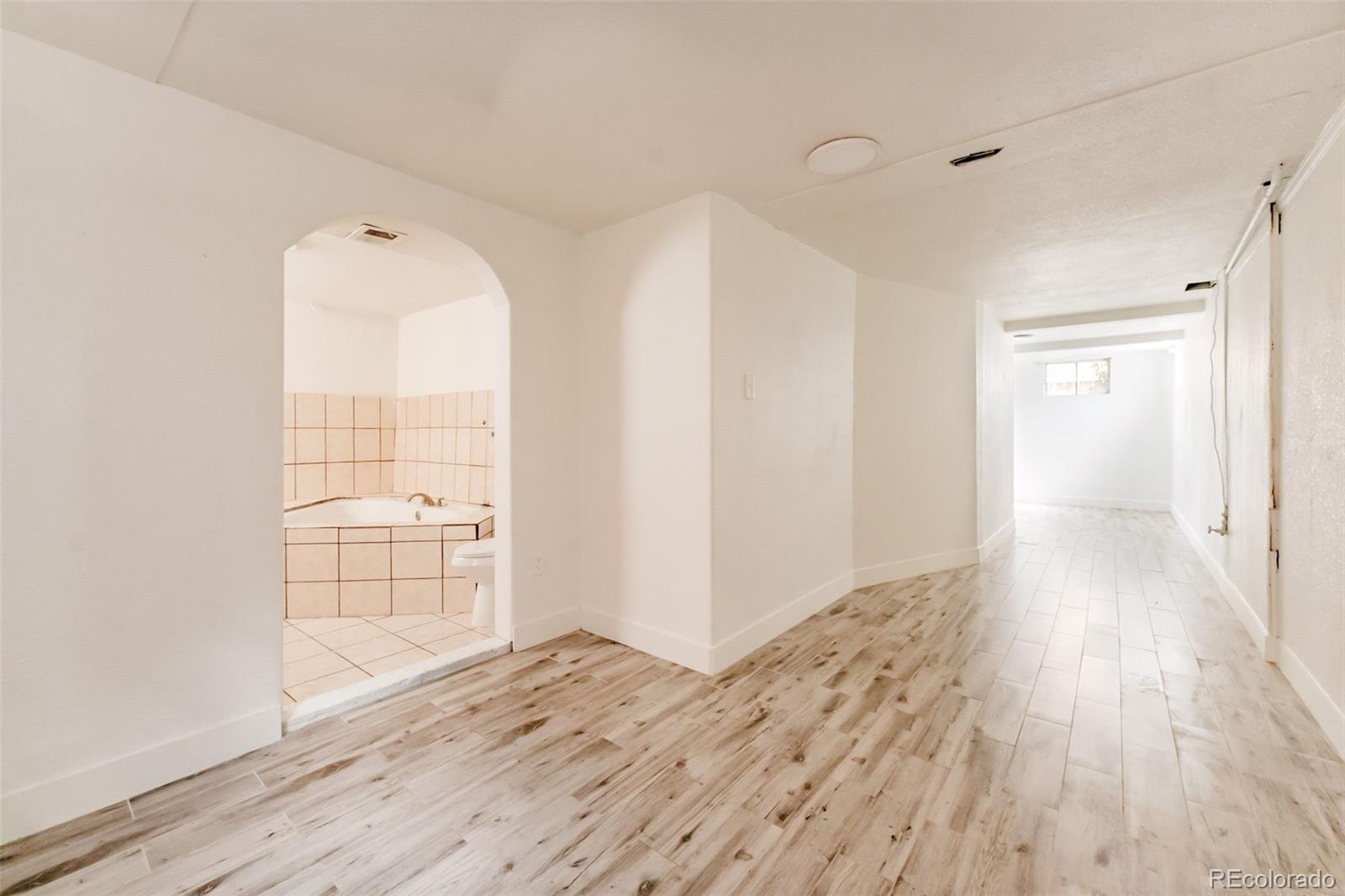 MLS Image #31 for 135 s raleigh street,denver, Colorado