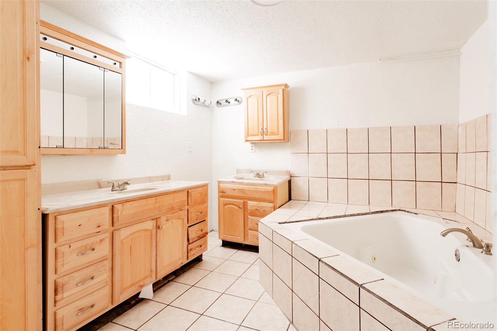 MLS Image #32 for 135 s raleigh street,denver, Colorado