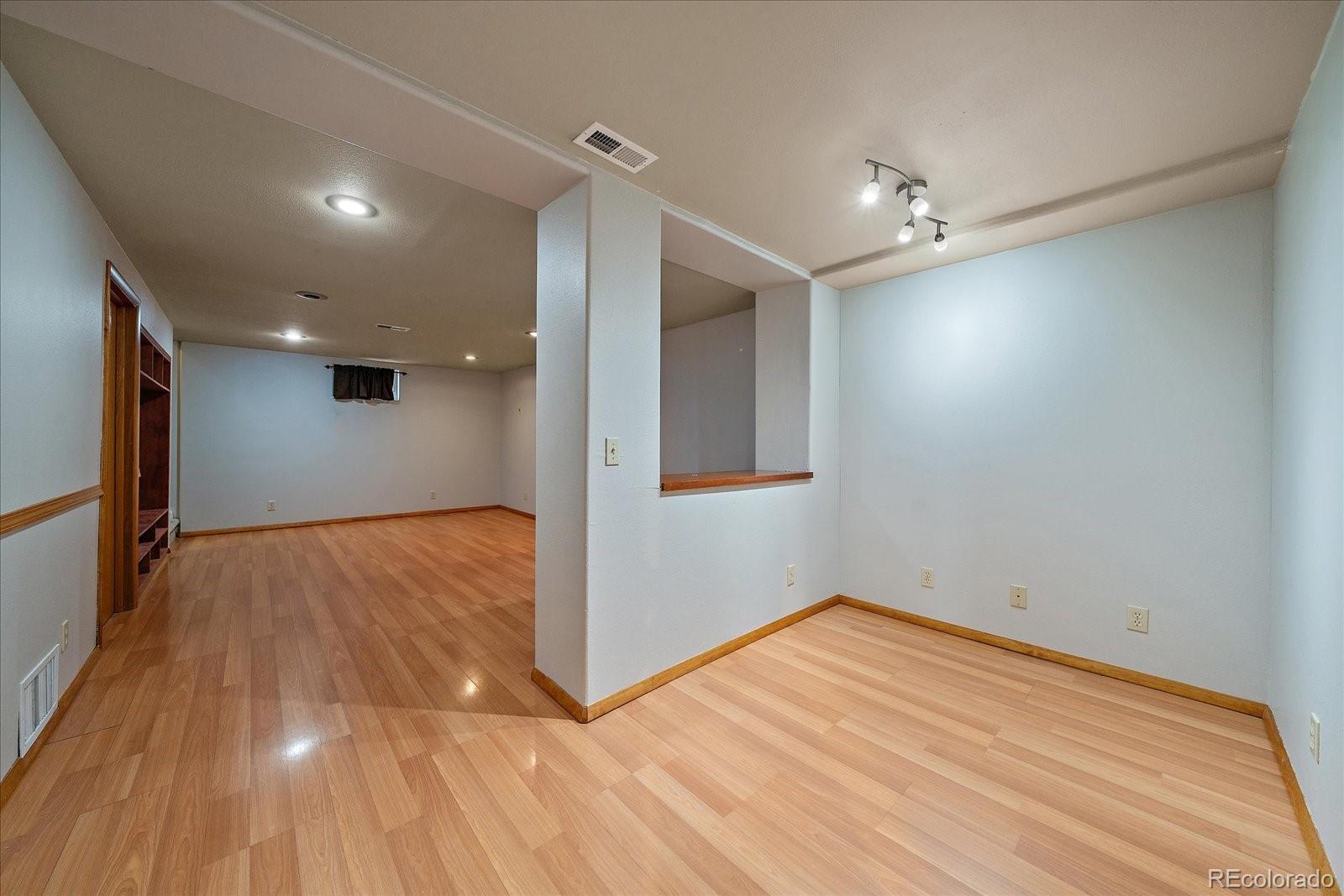 MLS Image #18 for 8282  navajo street,denver, Colorado