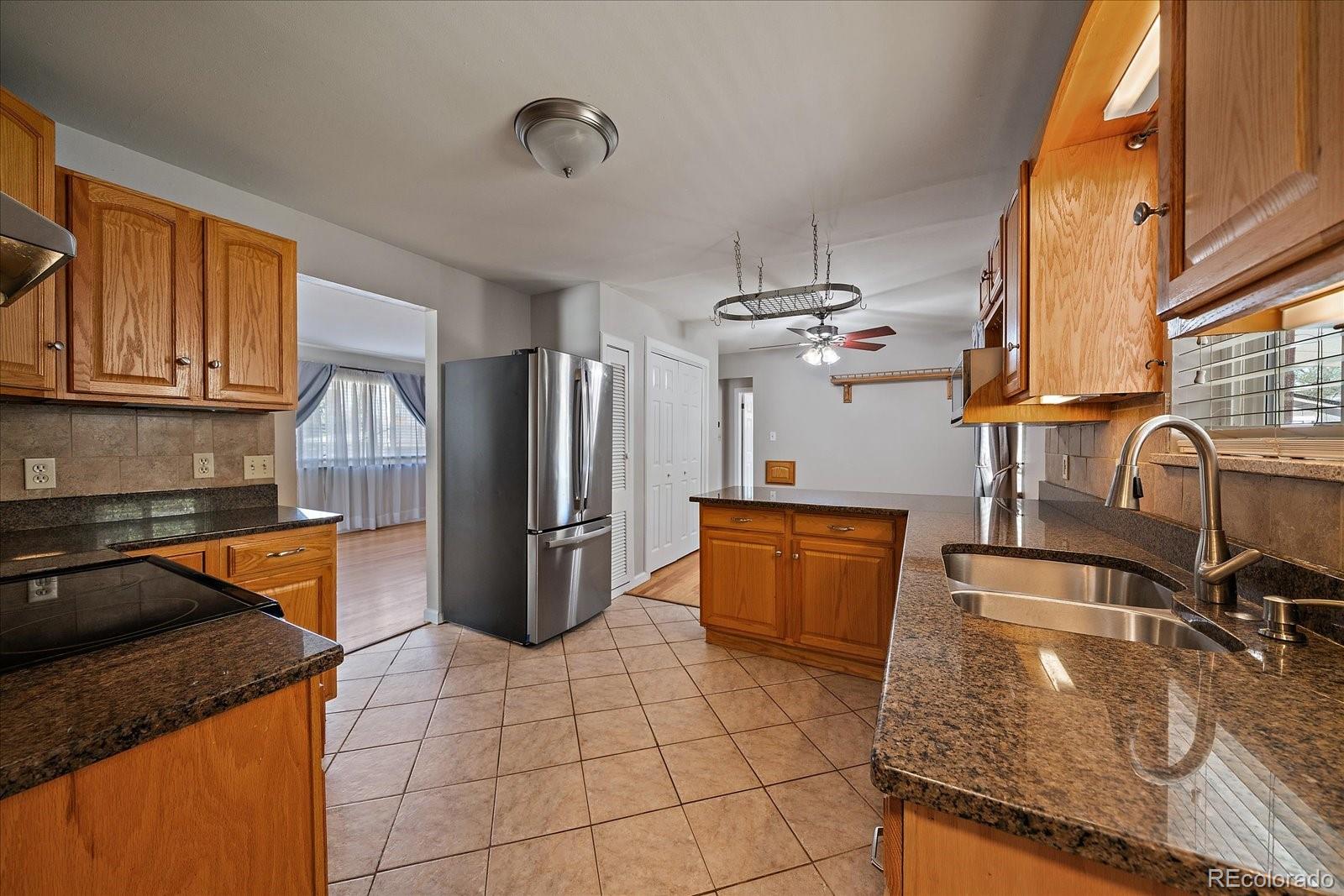 MLS Image #8 for 8282  navajo street,denver, Colorado