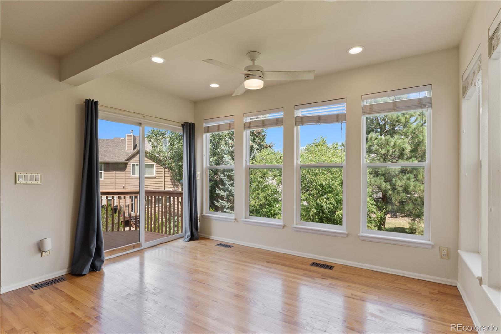 MLS Image #11 for 1136  vista oaks drive,colorado springs, Colorado