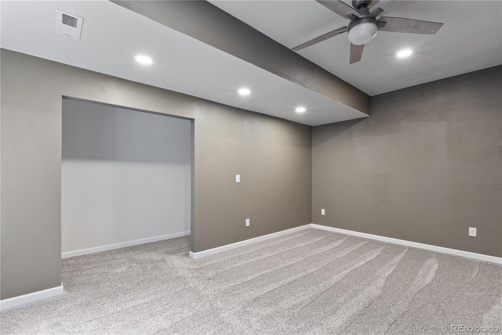 MLS Image #33 for 1136  vista oaks drive,colorado springs, Colorado