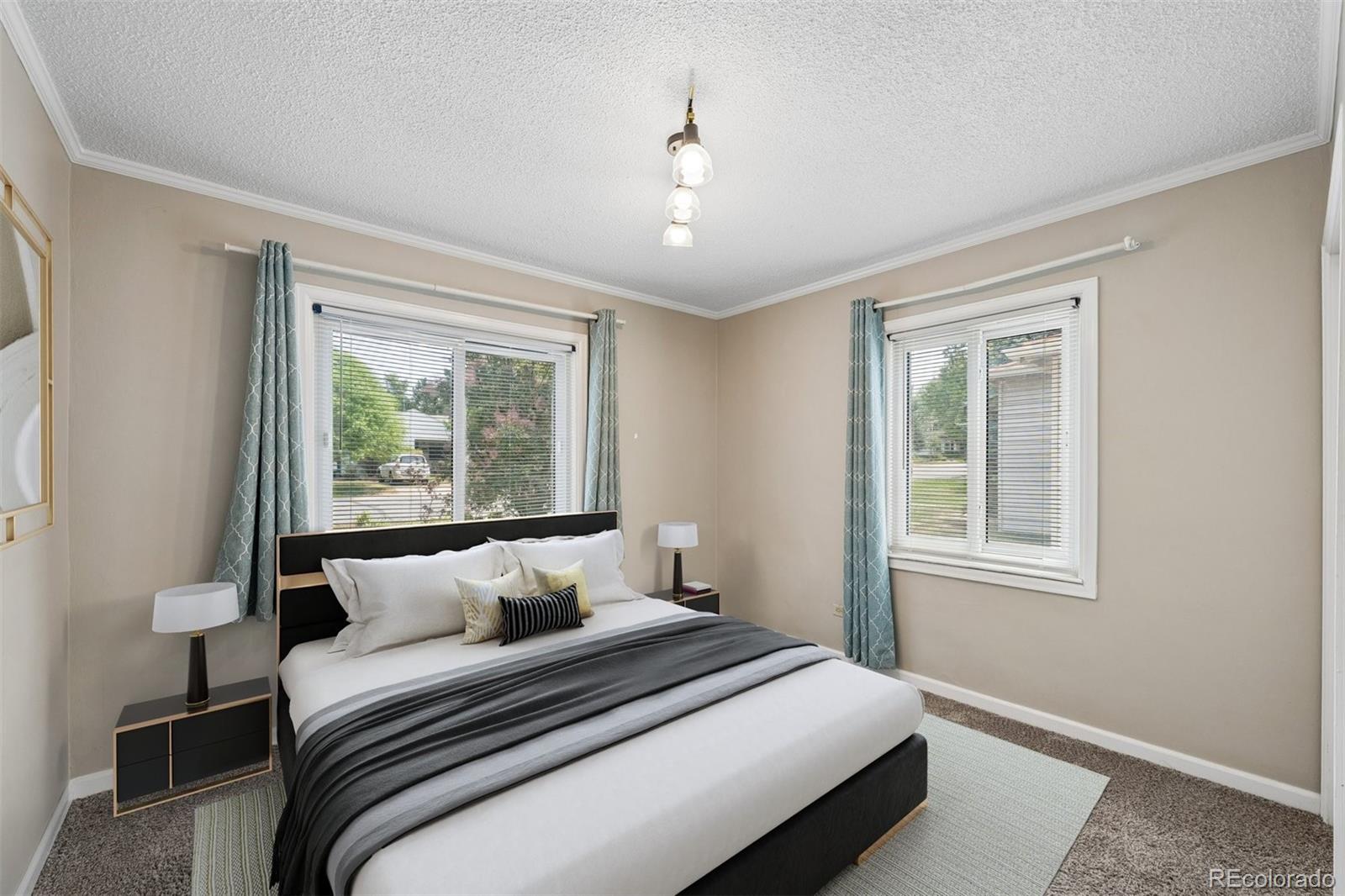 MLS Image #4 for 1819 s madison street,denver, Colorado