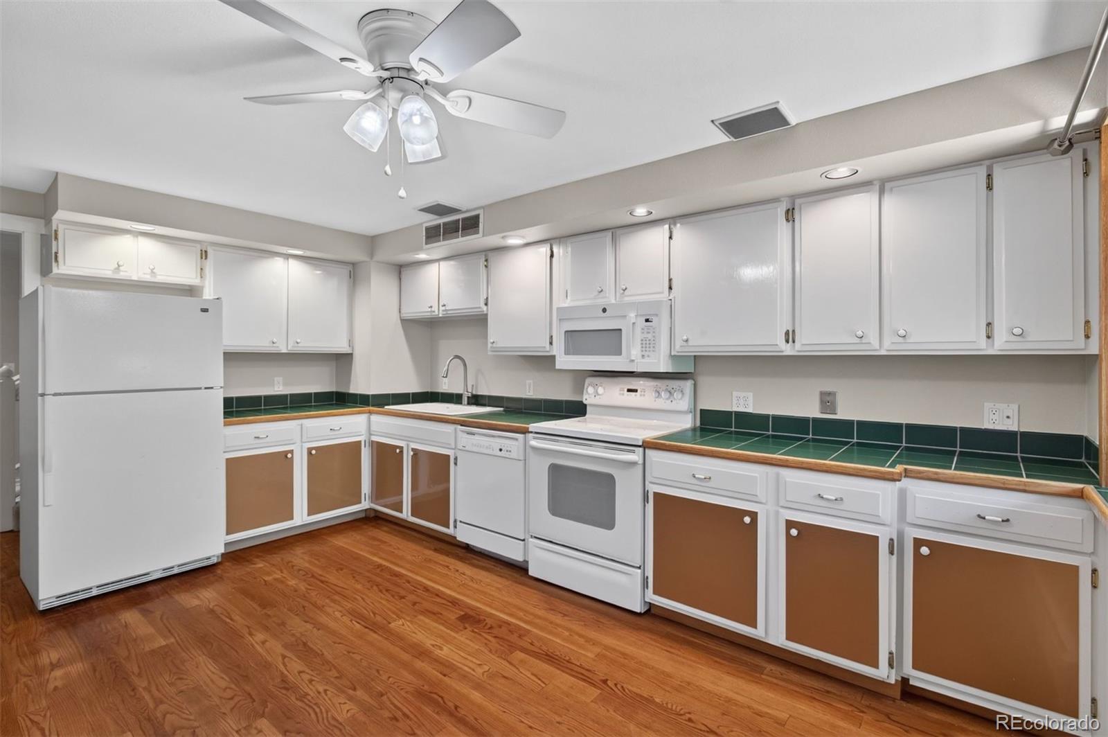 MLS Image #1 for 3576 s ivanhoe street,denver, Colorado