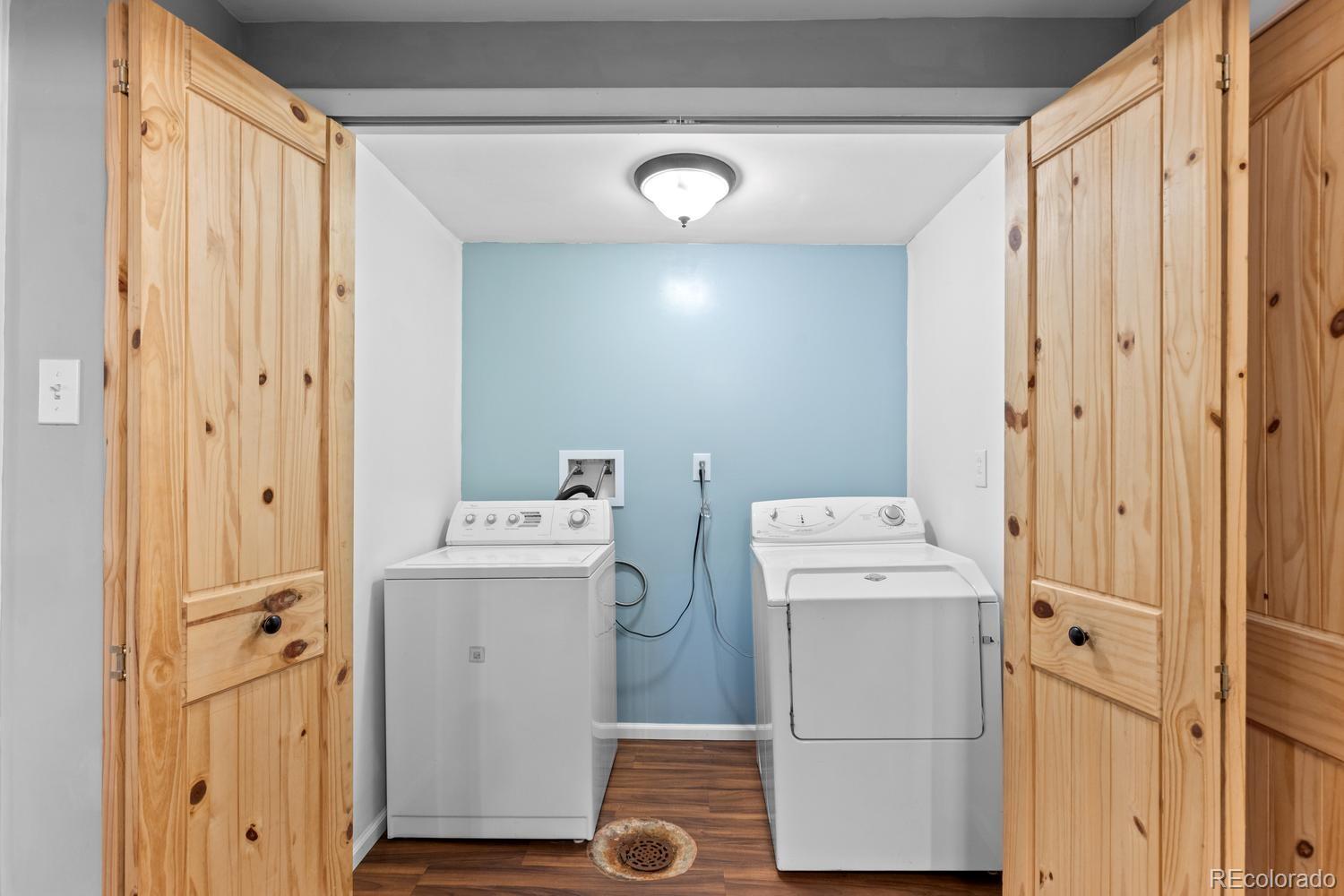 MLS Image #37 for 2933 s quitman street,denver, Colorado
