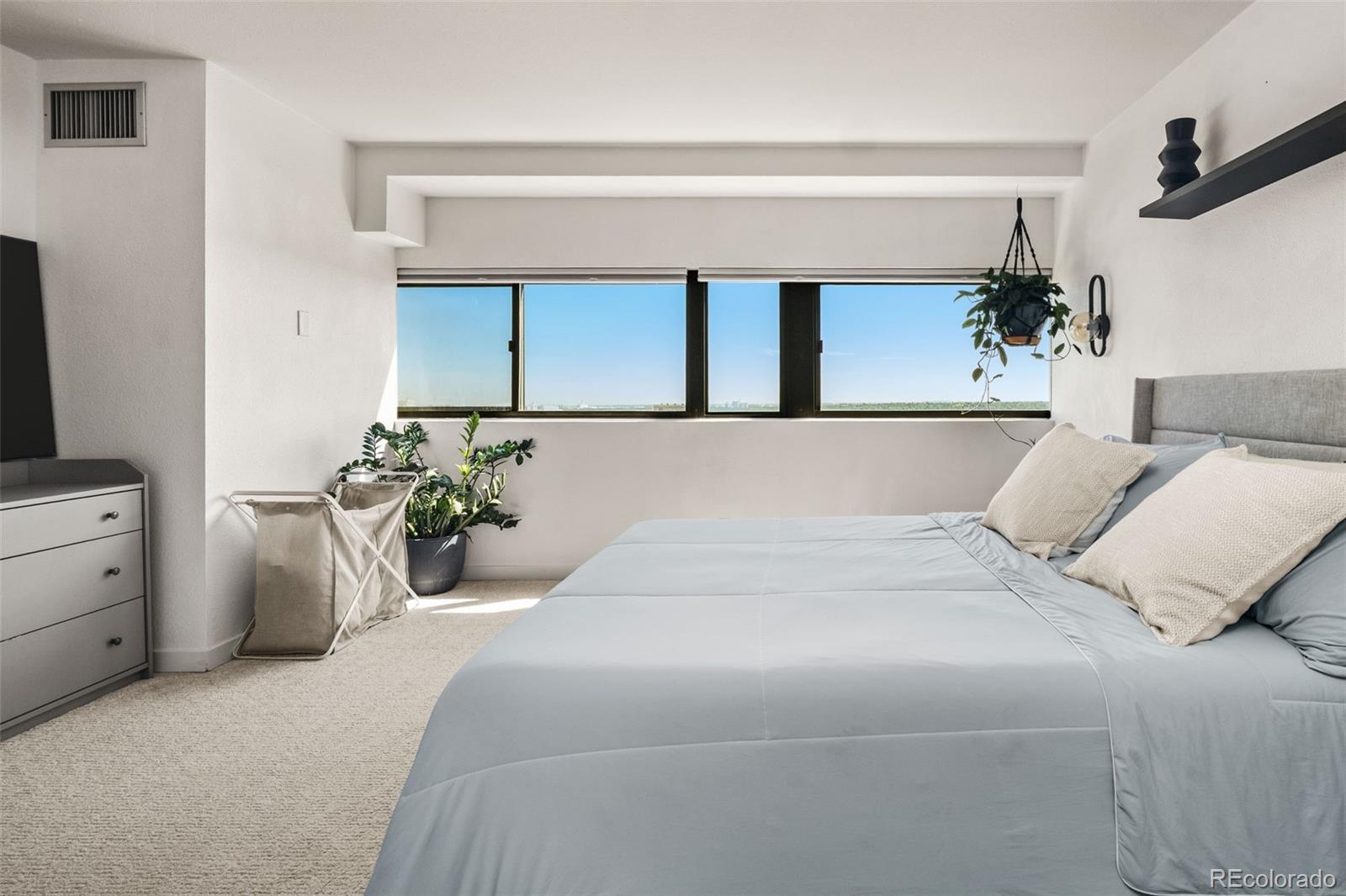 MLS Image #26 for 100  park avenue,denver, Colorado