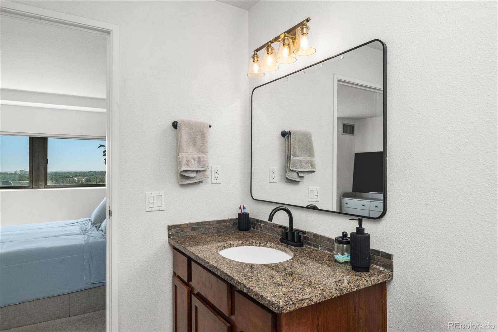 MLS Image #31 for 100  park avenue,denver, Colorado