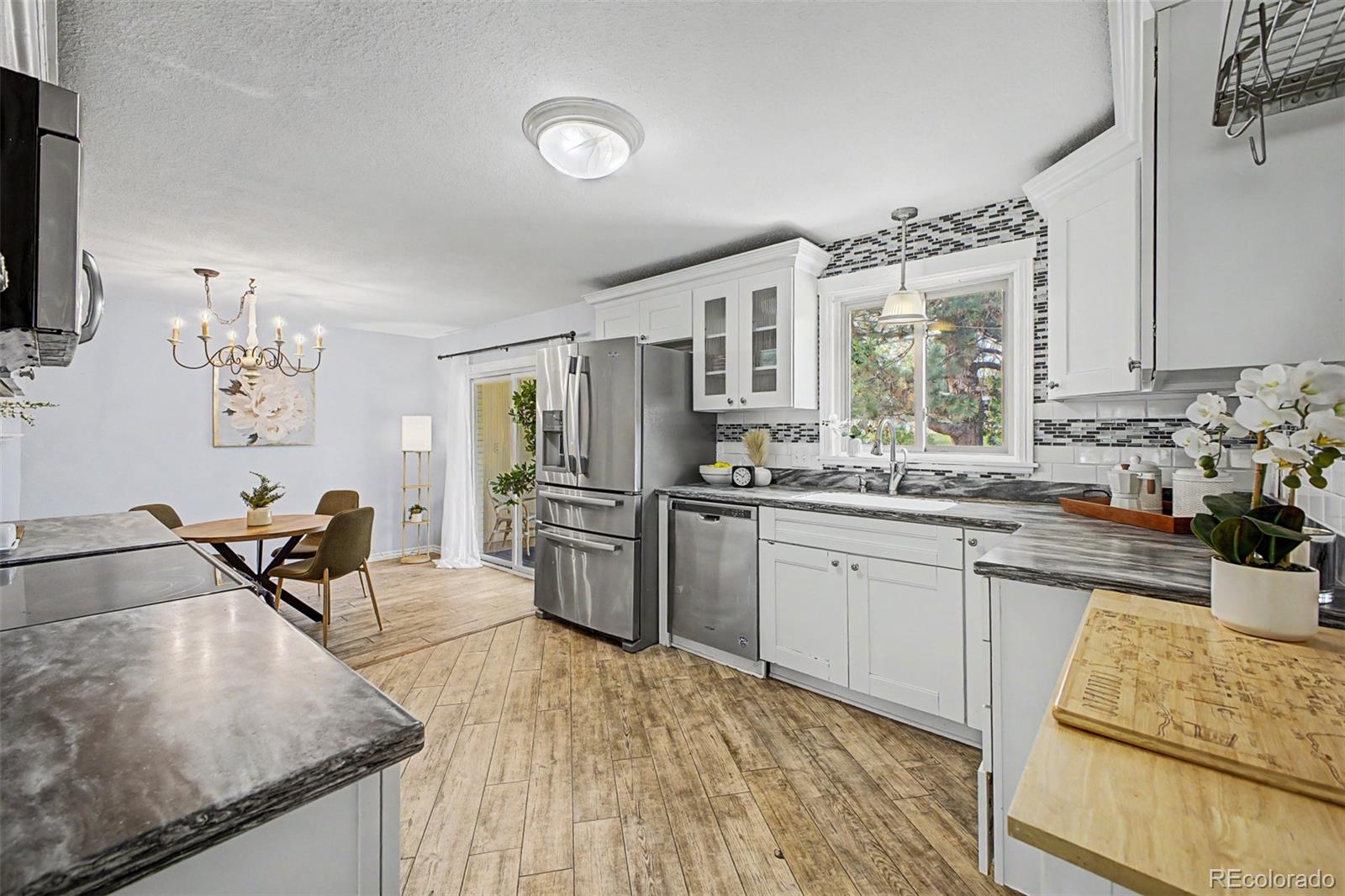 MLS Image #14 for 945 e 10th avenue,broomfield, Colorado
