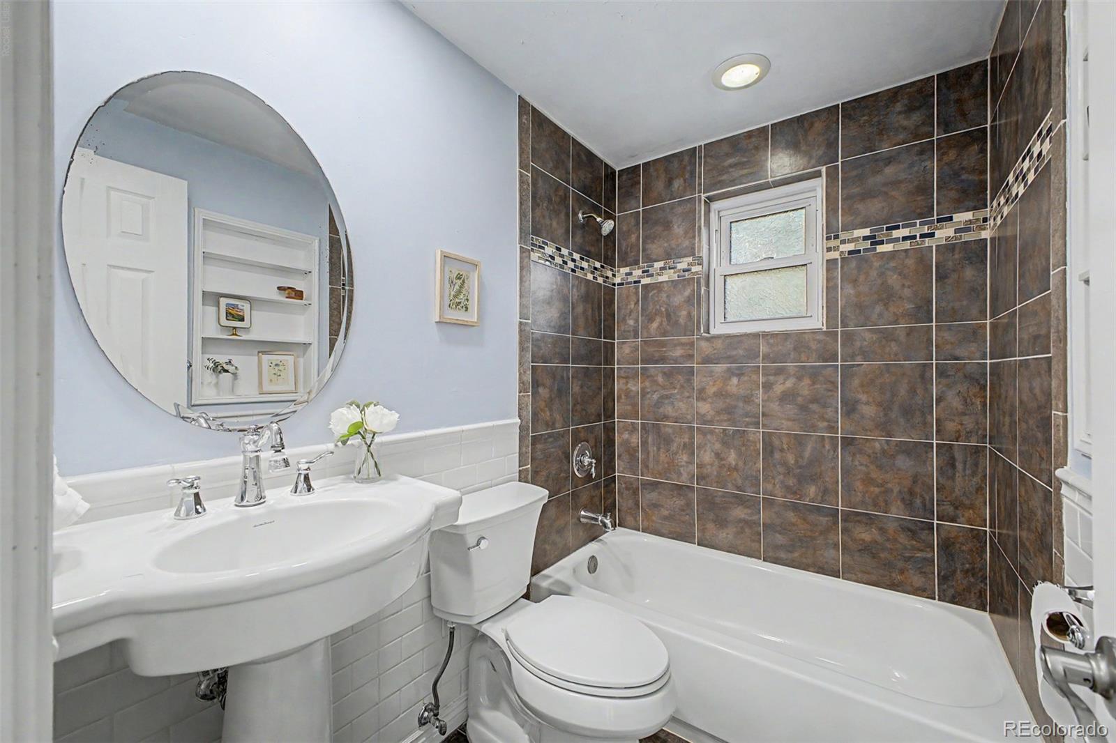 MLS Image #18 for 945 e 10th avenue,broomfield, Colorado