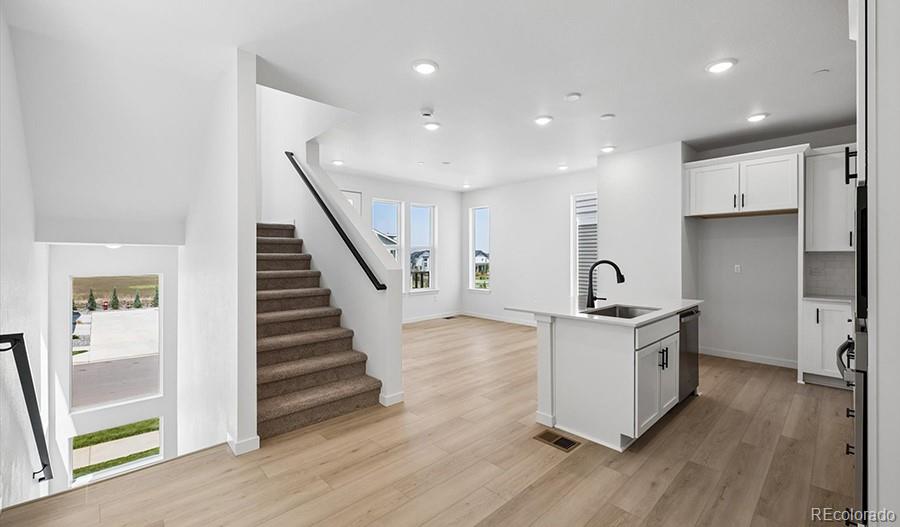 MLS Image #4 for 1254  conlan drive,erie, Colorado