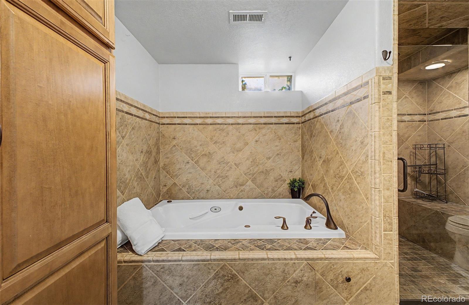 MLS Image #16 for 220  flint way,broomfield, Colorado
