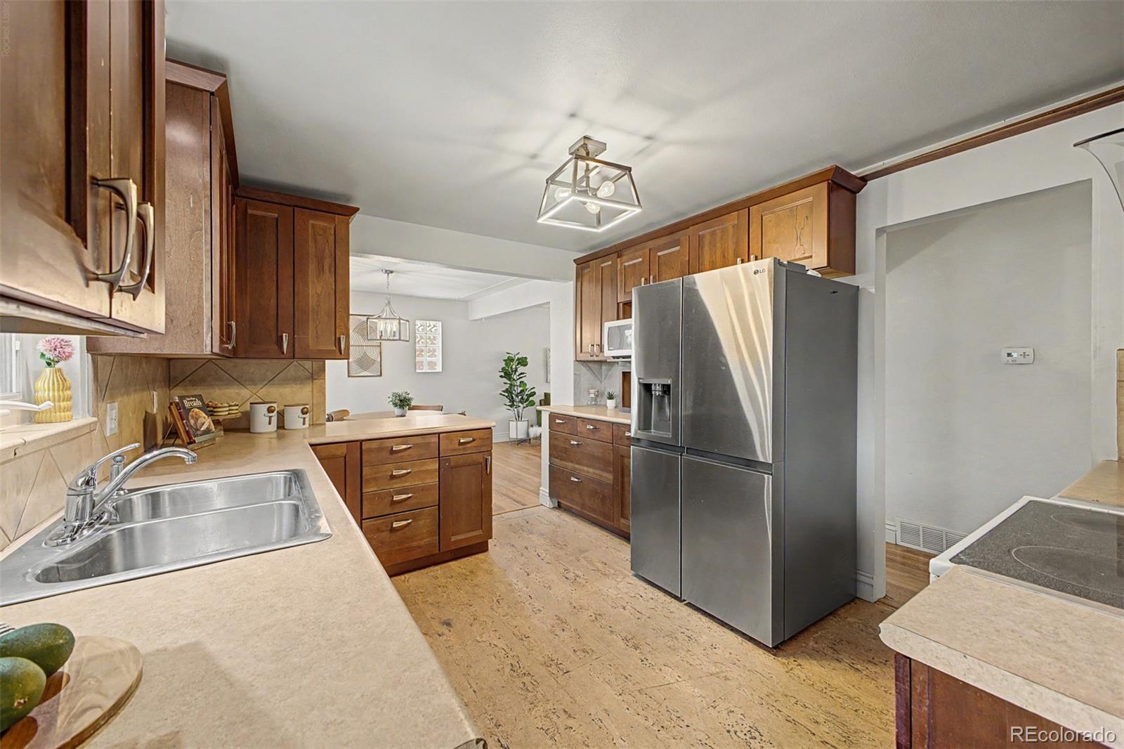 MLS Image #7 for 220  flint way,broomfield, Colorado