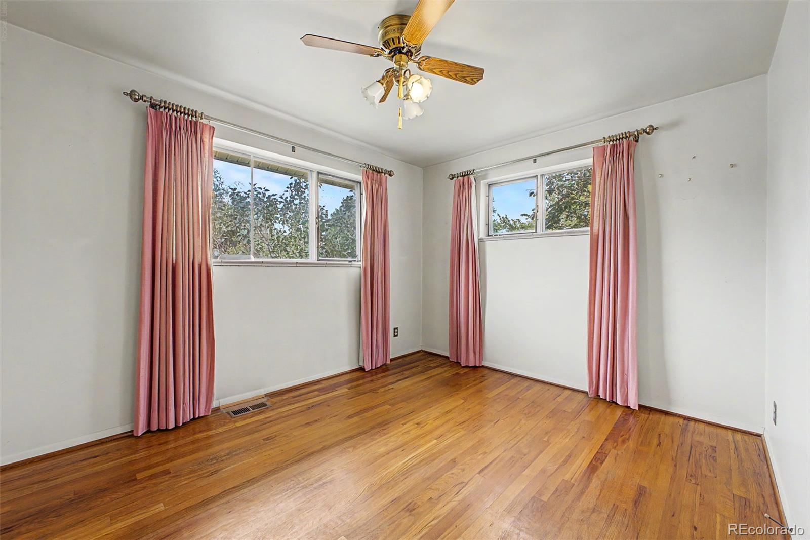 MLS Image #16 for 9921 w 54th avenue,arvada, Colorado