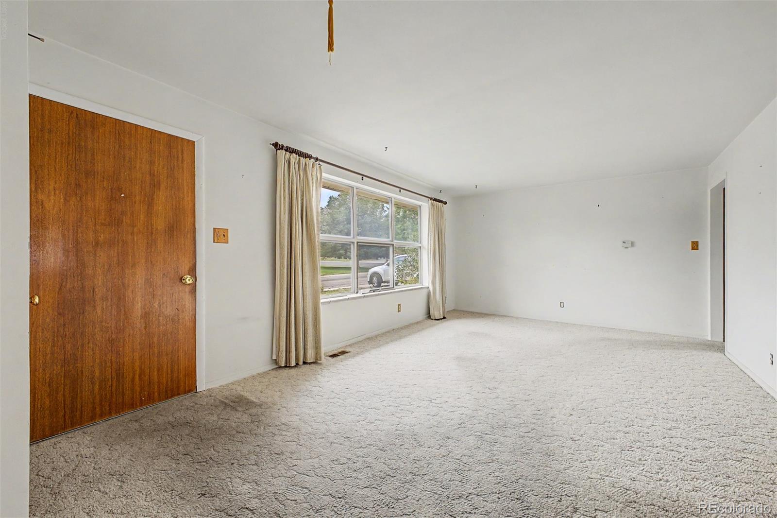MLS Image #7 for 9921 w 54th avenue,arvada, Colorado