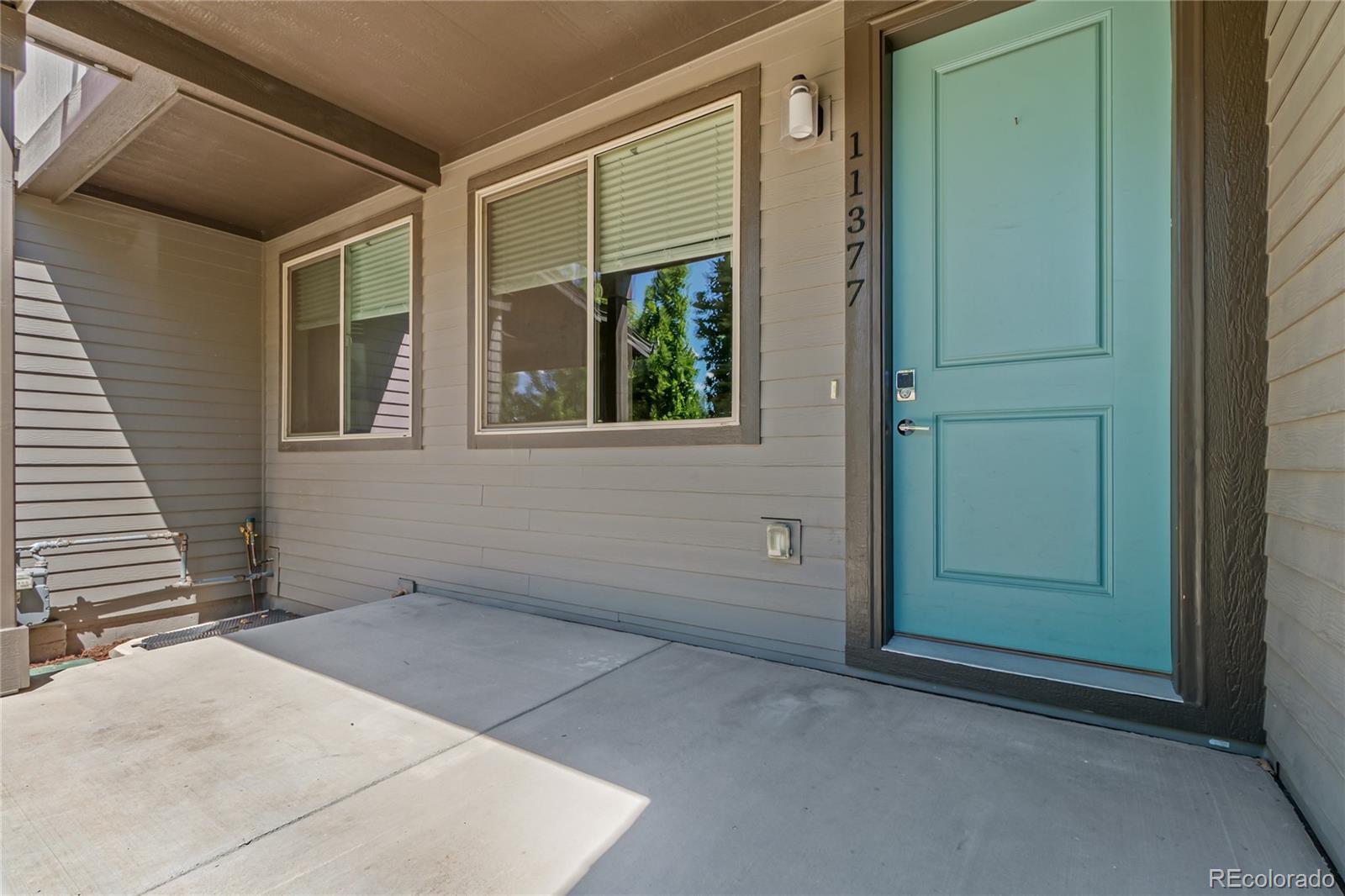 MLS Image #1 for 11377 e 25th avenue,aurora, Colorado