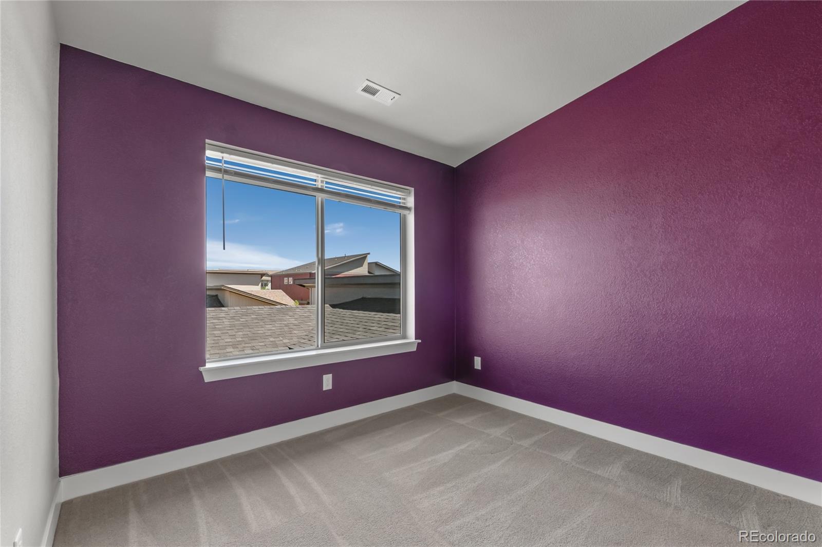 MLS Image #22 for 11377 e 25th avenue,aurora, Colorado