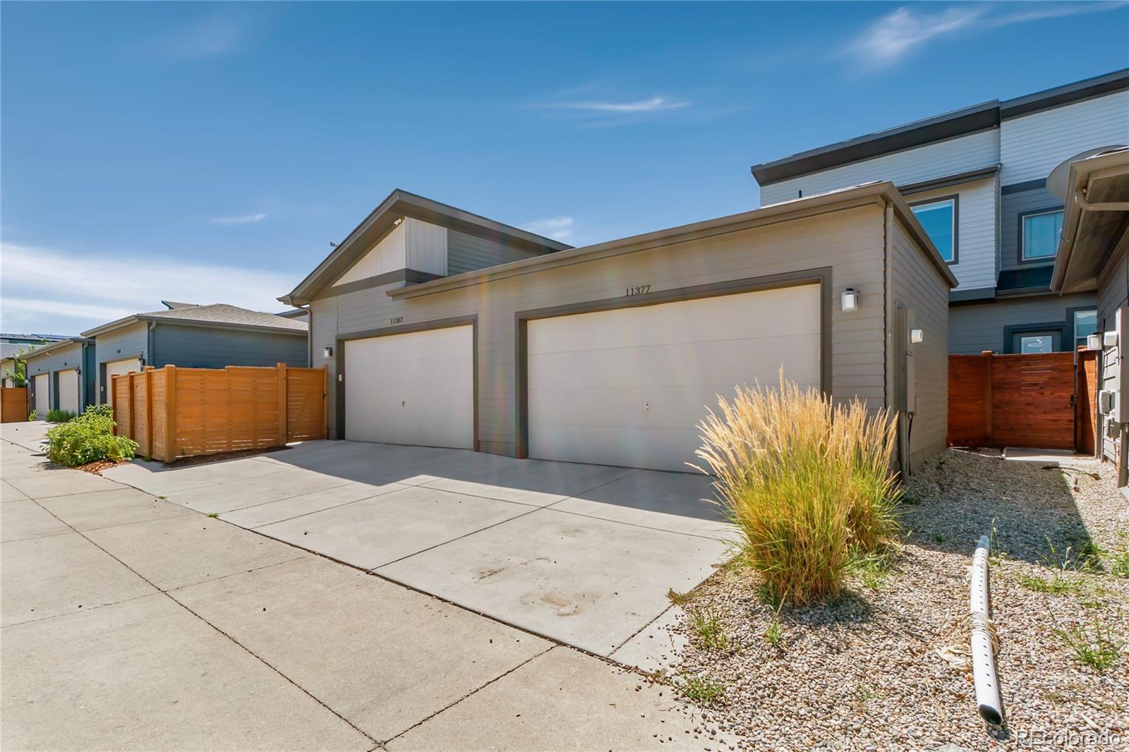 MLS Image #27 for 11377 e 25th avenue,aurora, Colorado