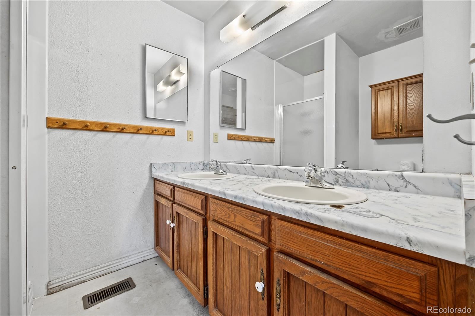 MLS Image #13 for 11000 w powers avenue,littleton, Colorado