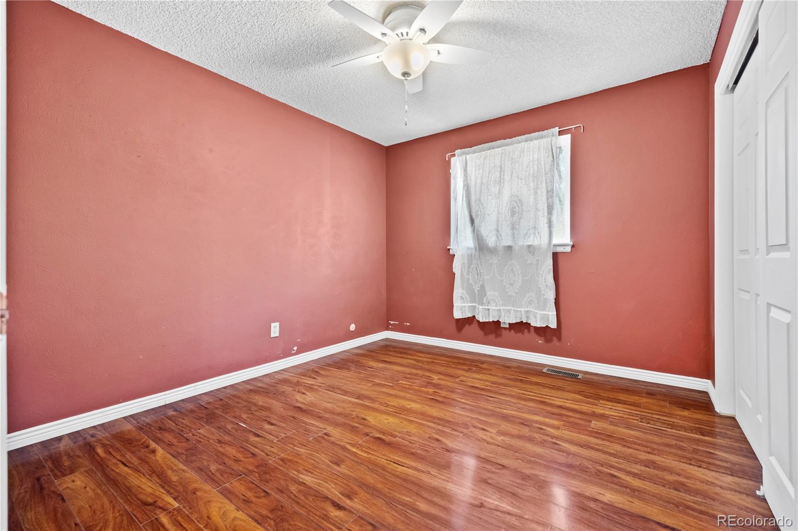 MLS Image #15 for 11000 w powers avenue,littleton, Colorado