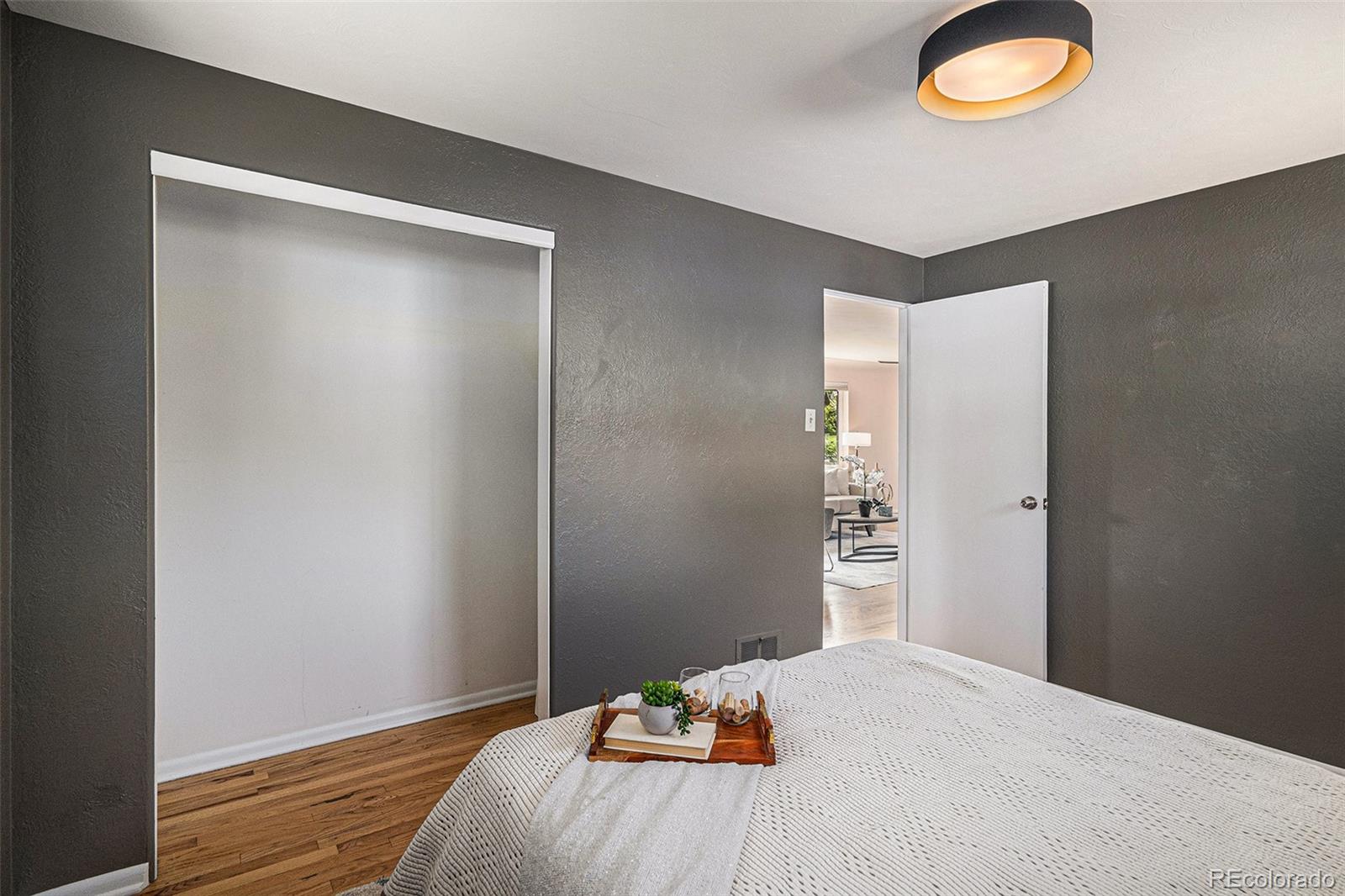 MLS Image #14 for 5445  vallejo street,denver, Colorado