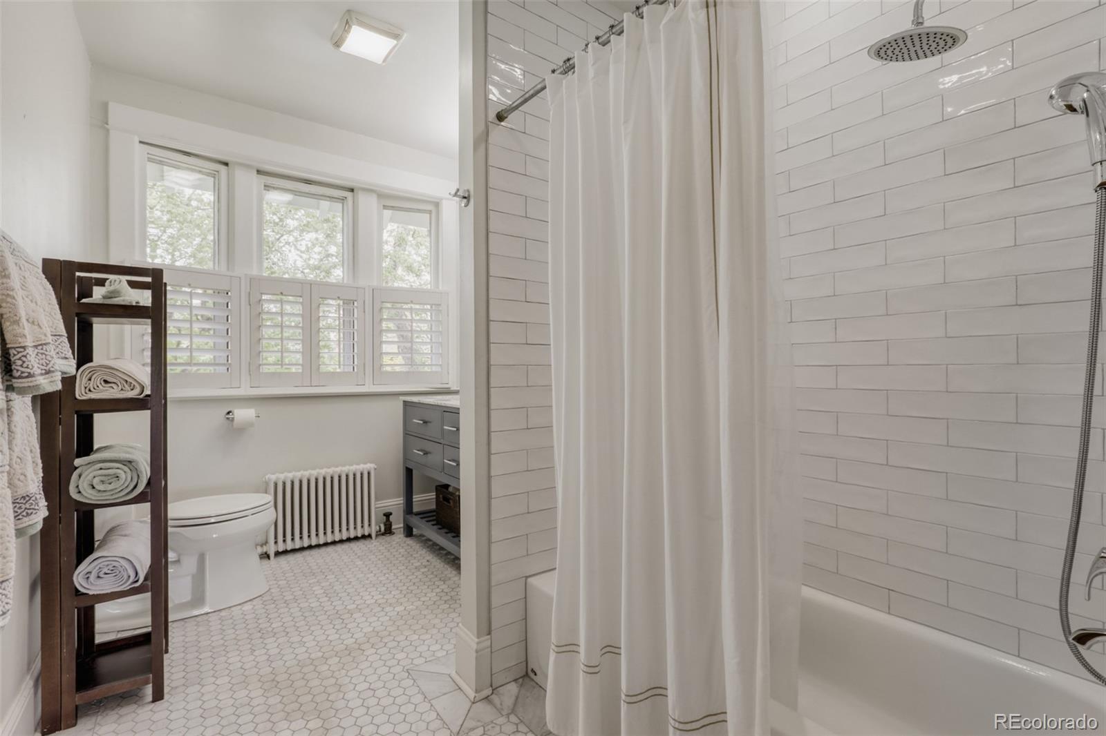 MLS Image #17 for 2365  albion street,denver, Colorado