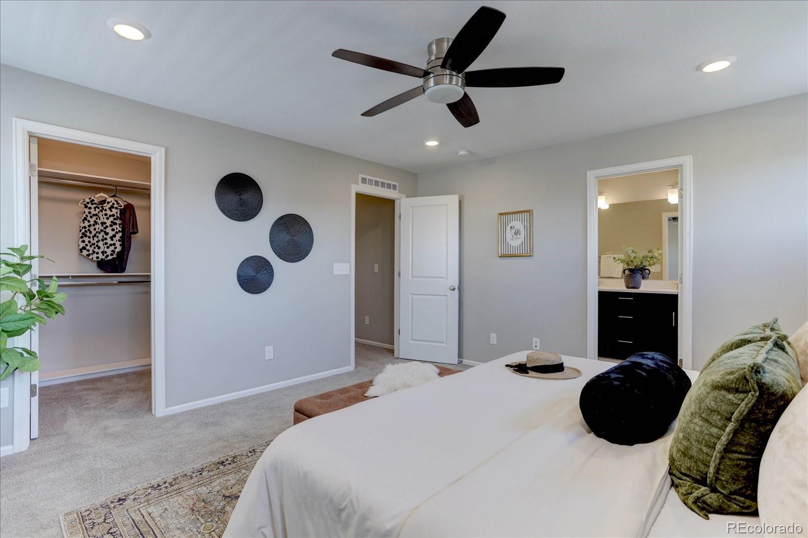 MLS Image #10 for 11279 e 25th drive,aurora, Colorado