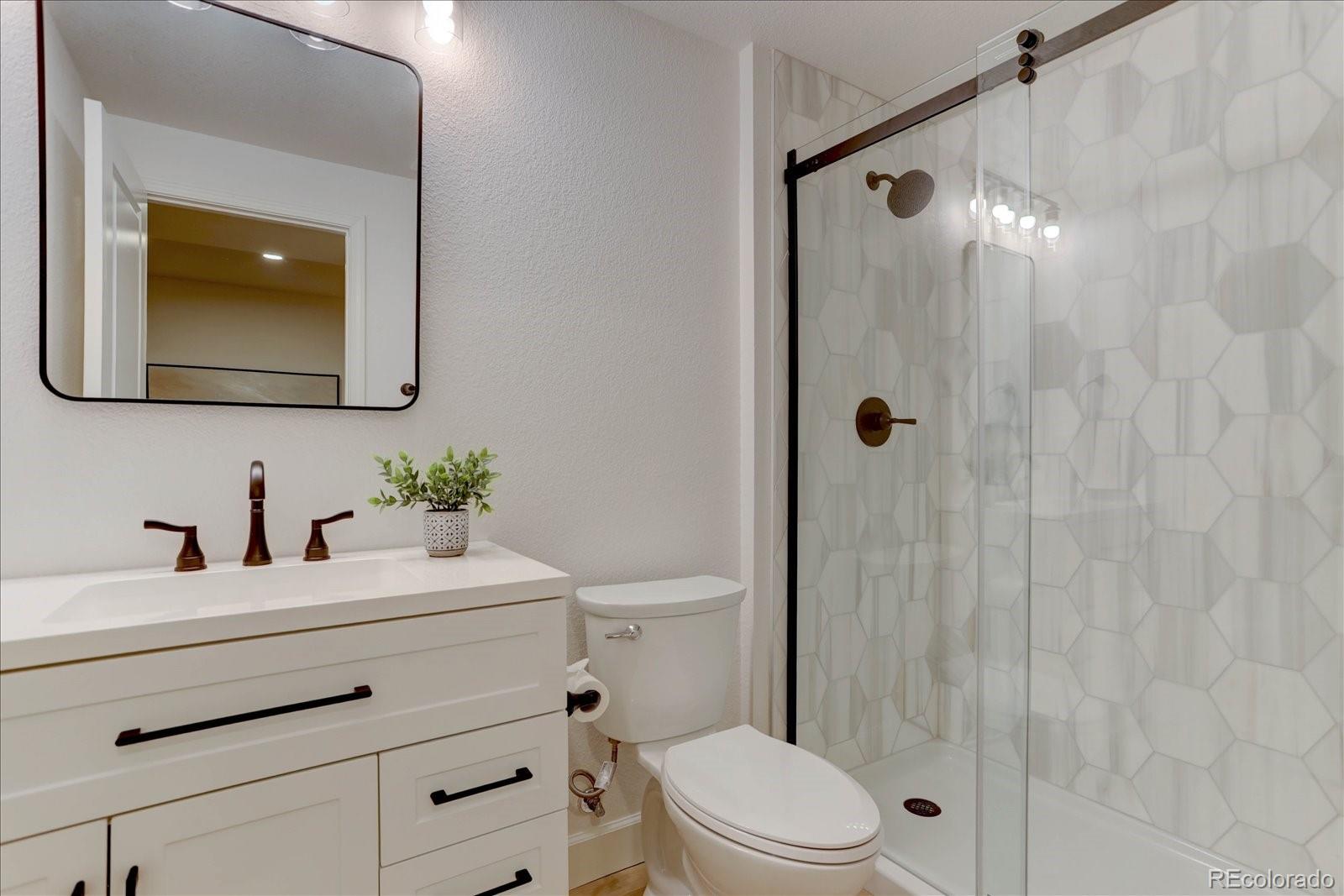 MLS Image #24 for 11279 e 25th drive,aurora, Colorado