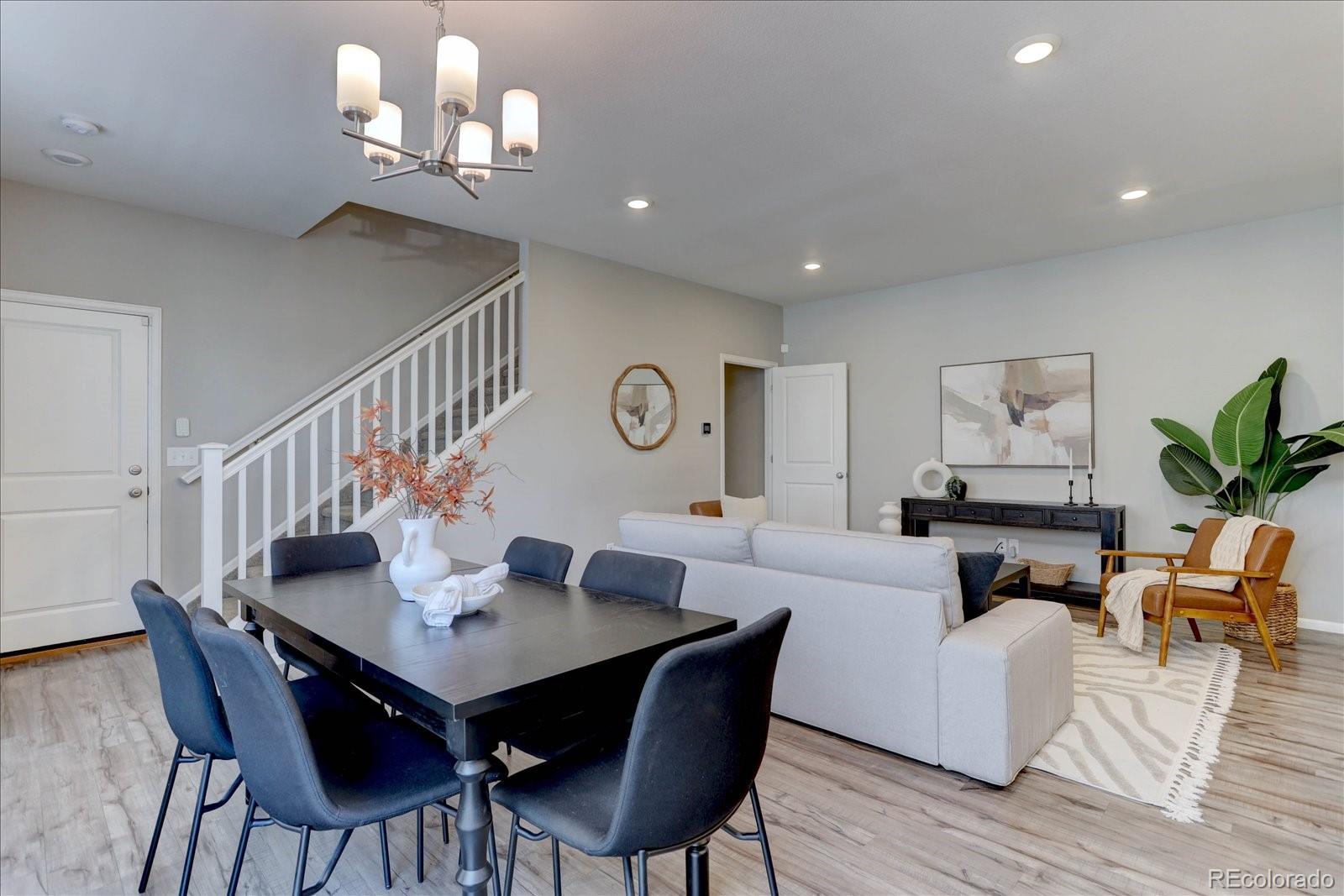 MLS Image #6 for 11279 e 25th drive,aurora, Colorado
