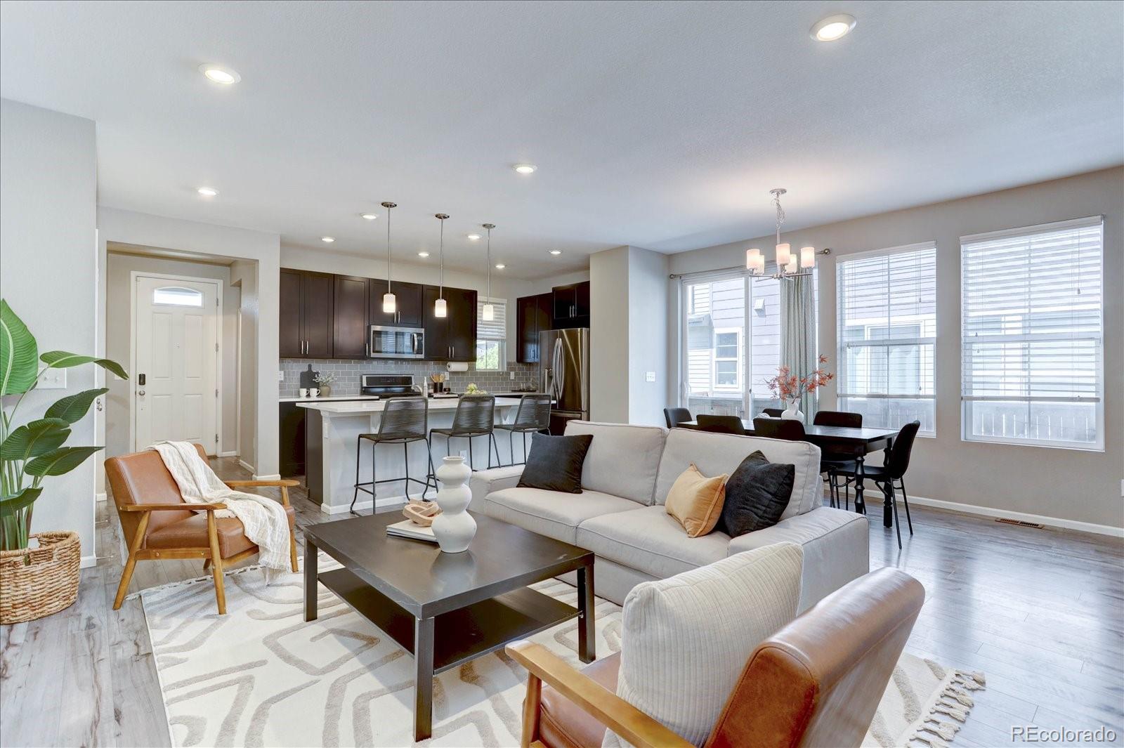 MLS Image #7 for 11279 e 25th drive,aurora, Colorado