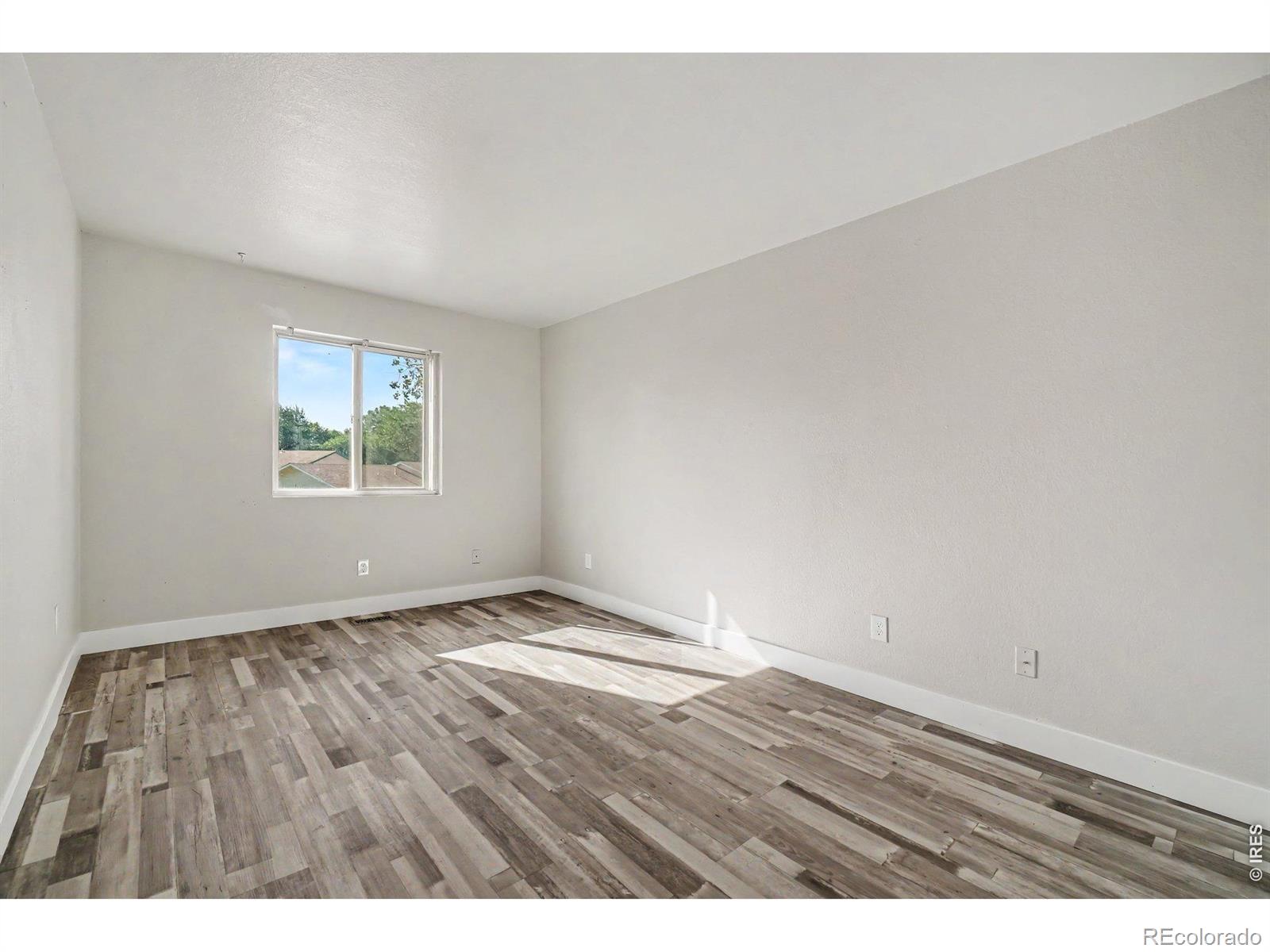 MLS Image #14 for 1065 e 5th street,loveland, Colorado