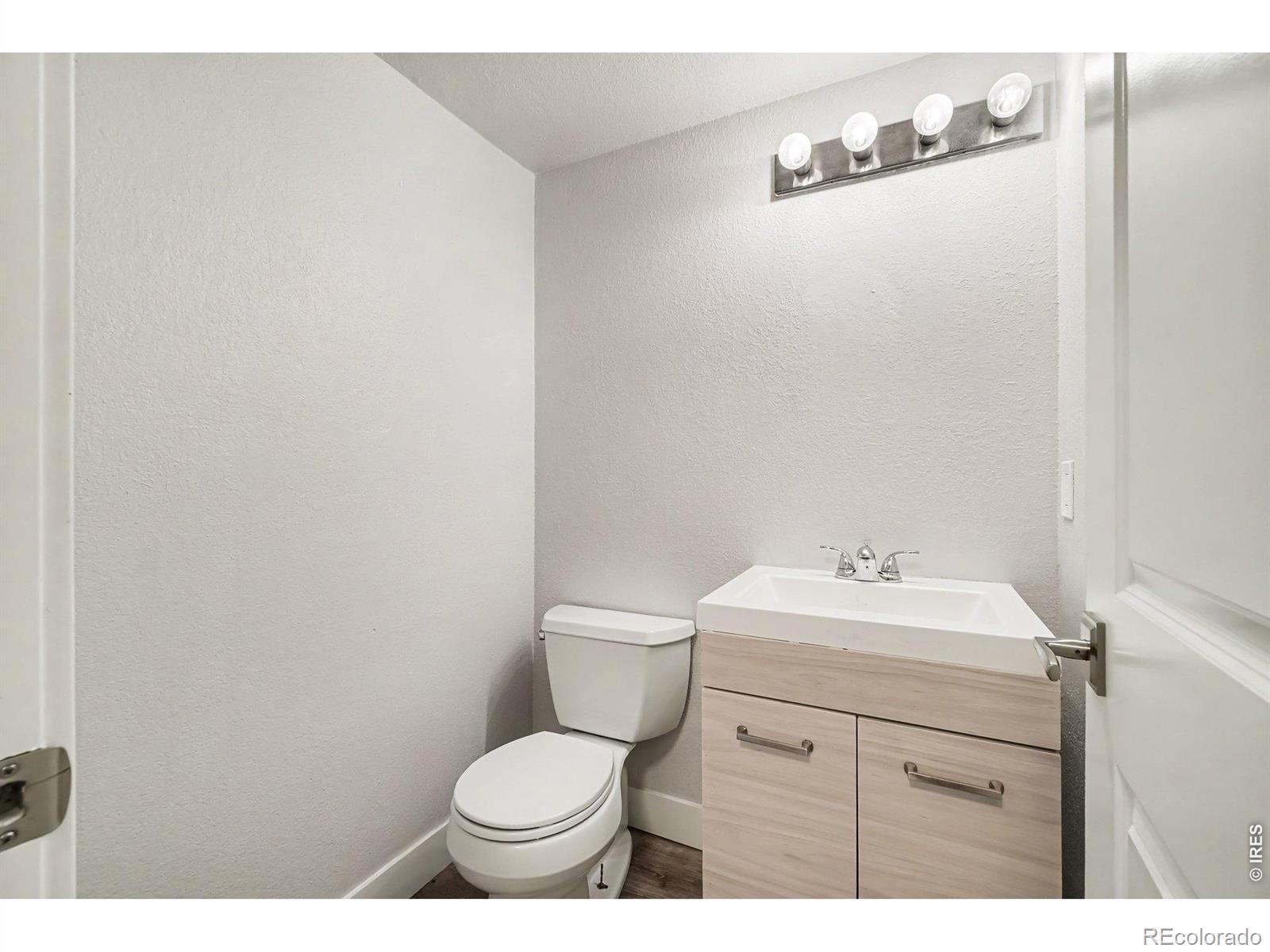 MLS Image #9 for 1065 e 5th street,loveland, Colorado