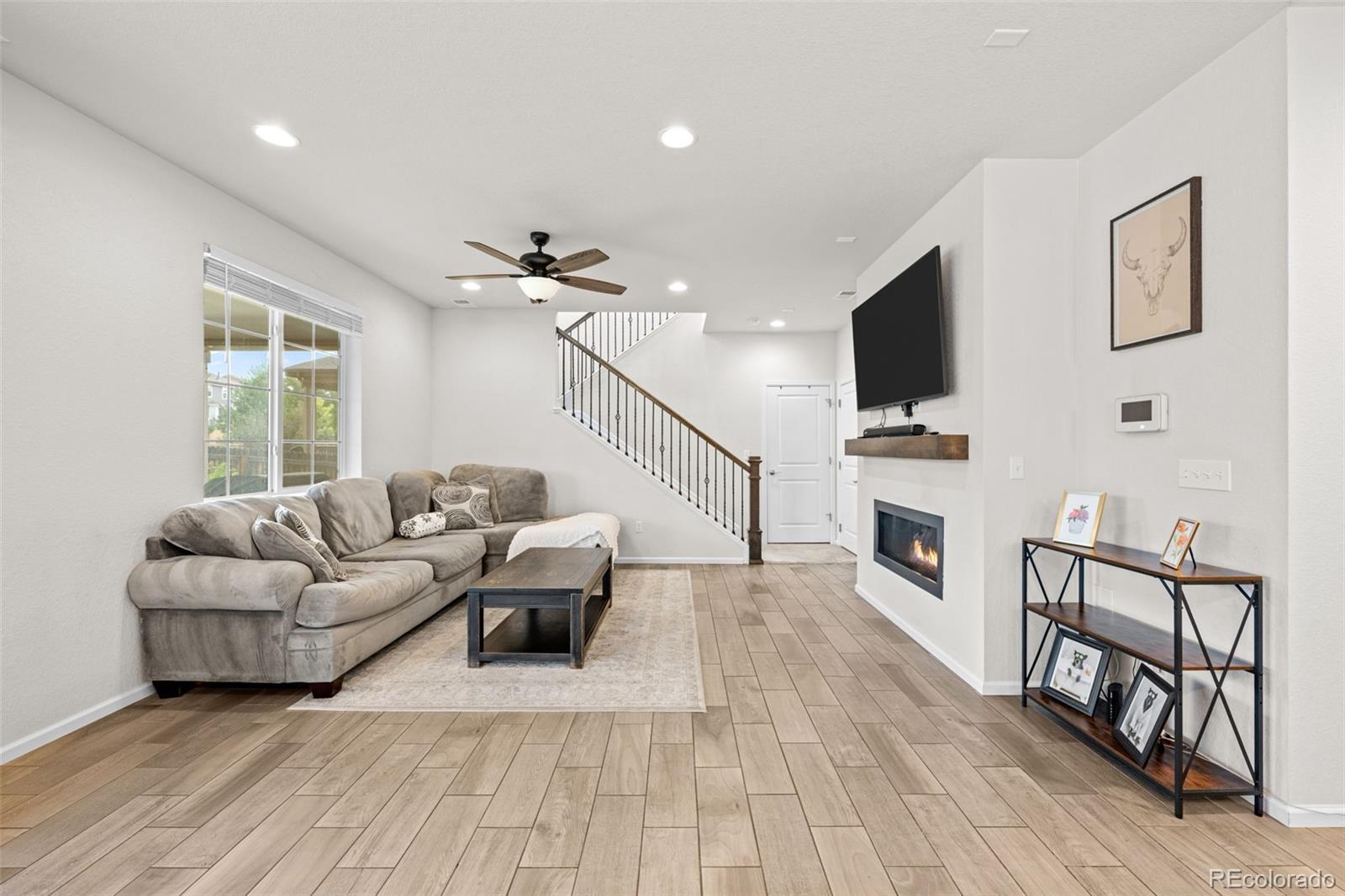 MLS Image #12 for 22250 e mansfield place,aurora, Colorado