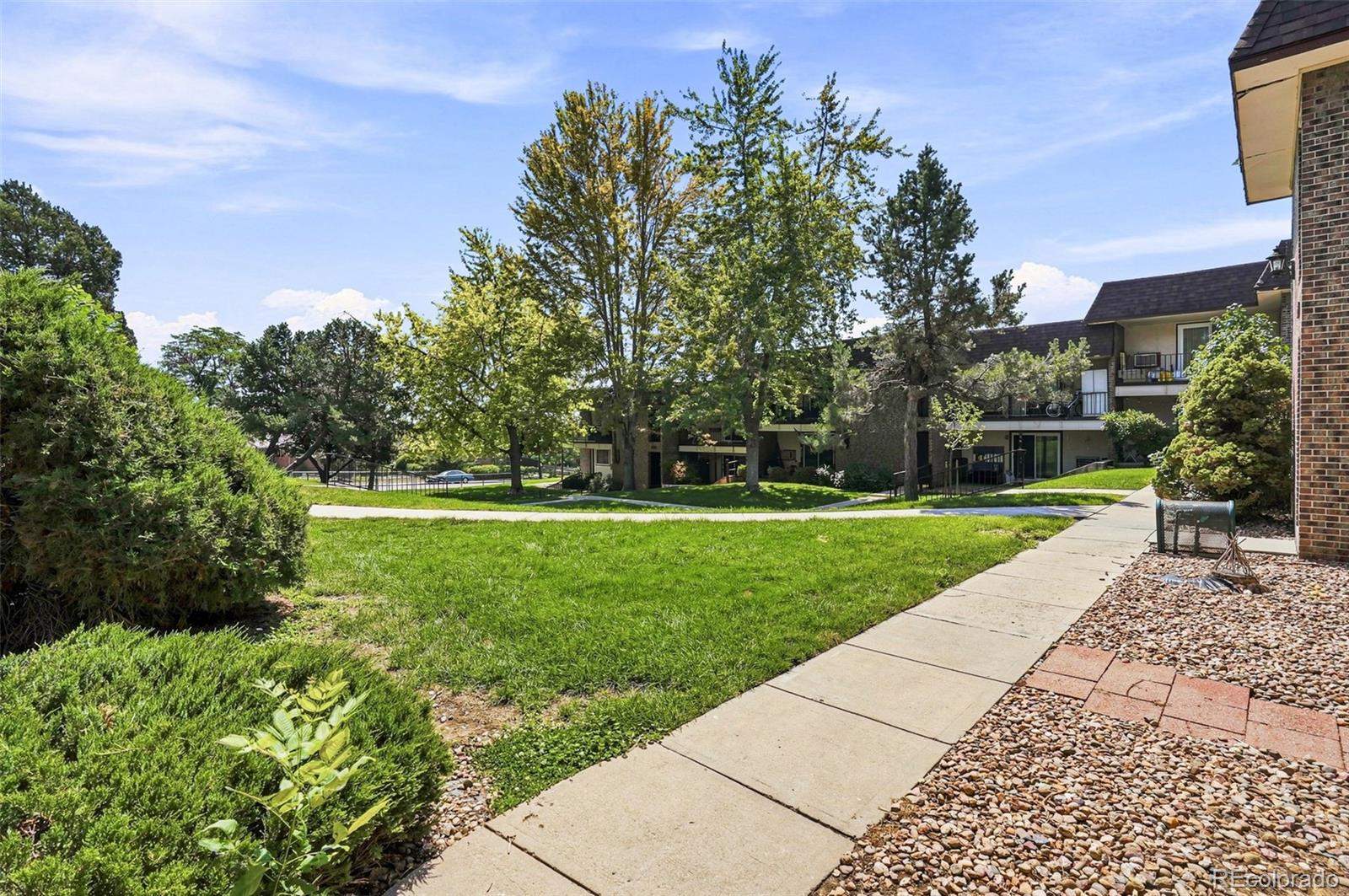 MLS Image #4 for 4533 s lowell boulevard,denver, Colorado