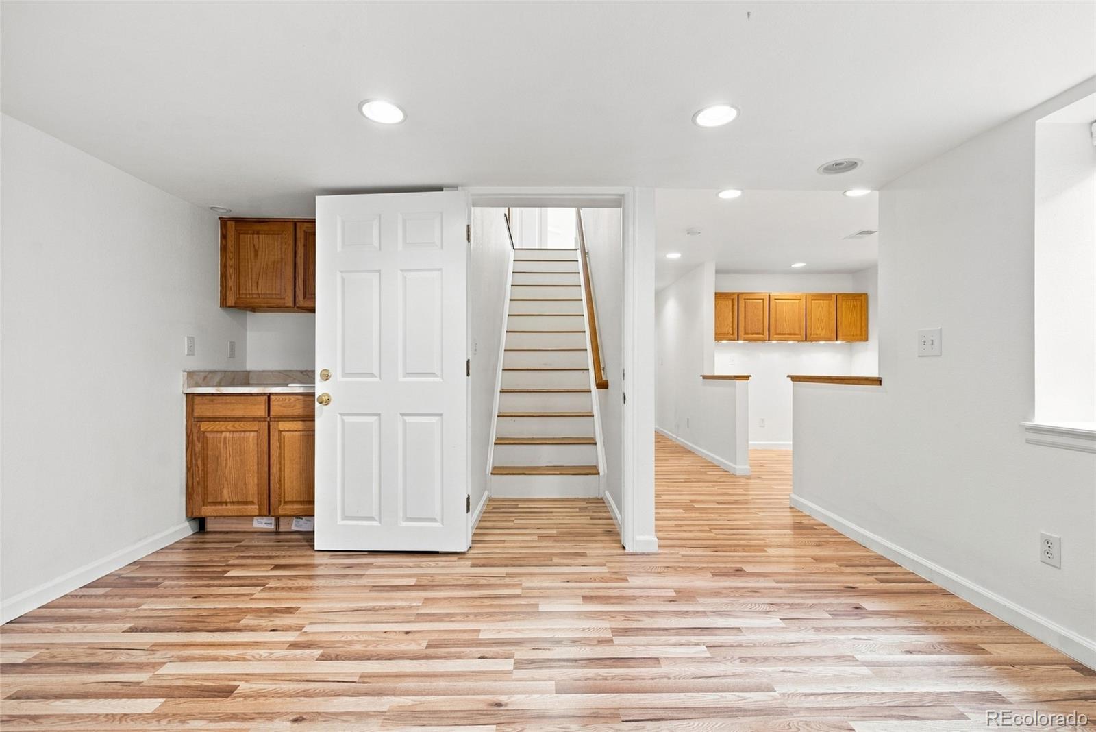 MLS Image #19 for 1849 s ulster street,denver, Colorado