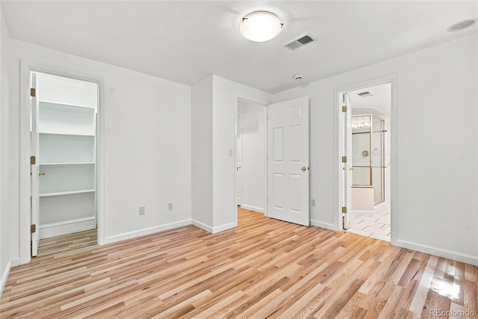 MLS Image #23 for 1849 s ulster street,denver, Colorado