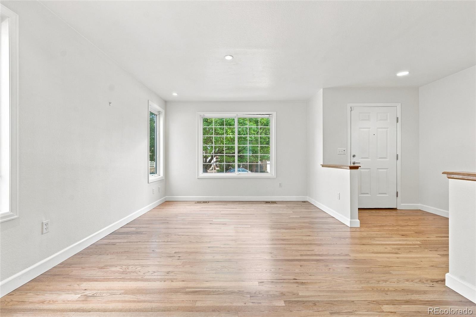 MLS Image #6 for 1849 s ulster street,denver, Colorado