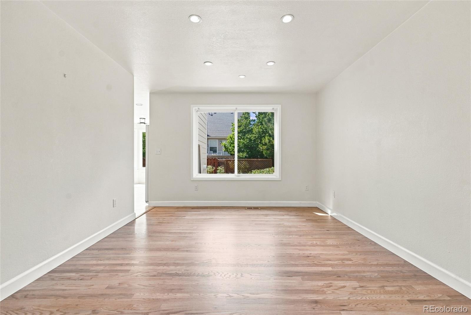 MLS Image #9 for 1849 s ulster street,denver, Colorado