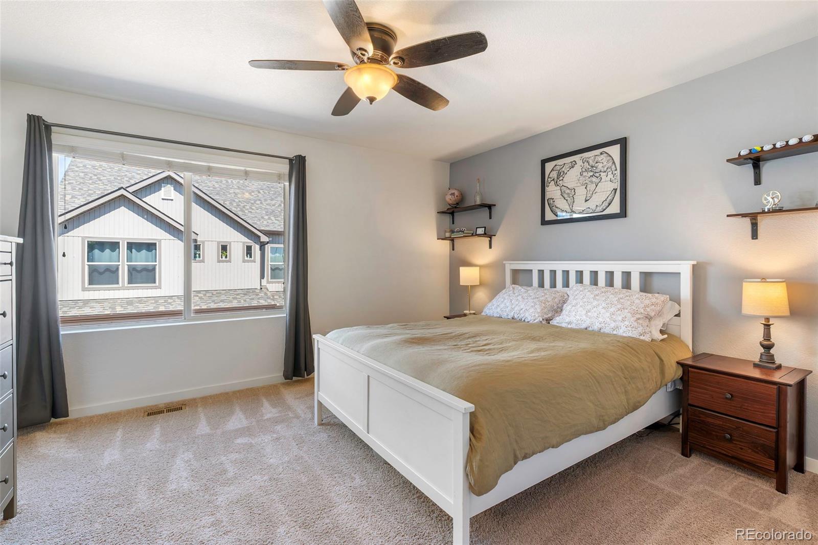 MLS Image #18 for 20016 e 48th place,denver, Colorado