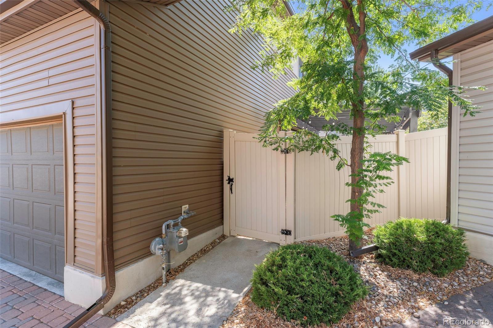 MLS Image #31 for 20016 e 48th place,denver, Colorado