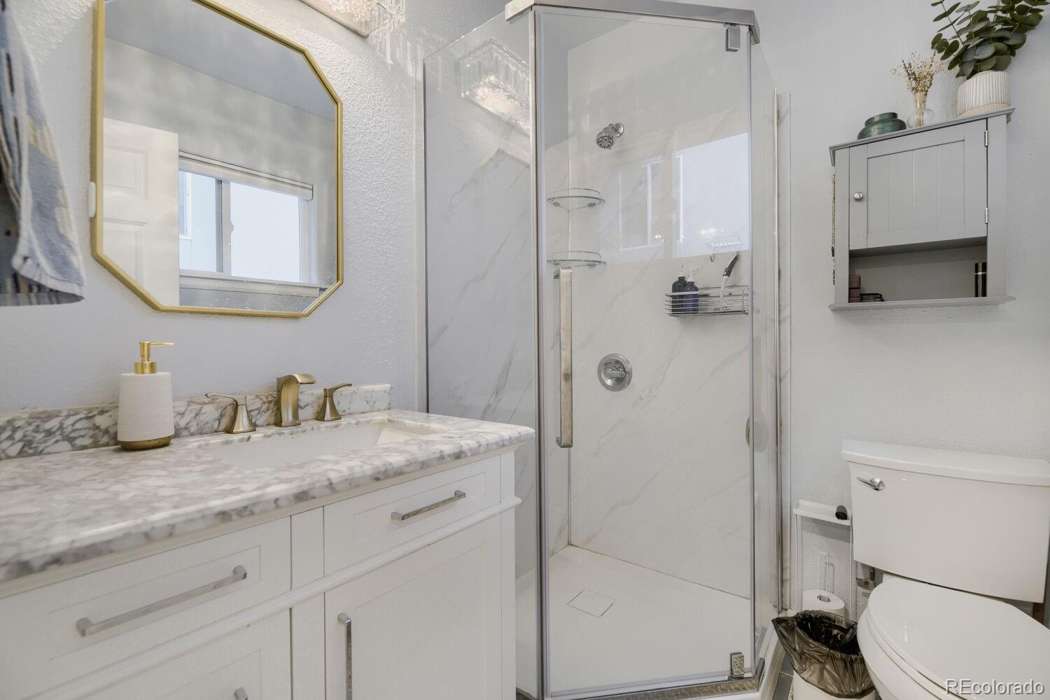 MLS Image #19 for 1247 n stuart street,denver, Colorado