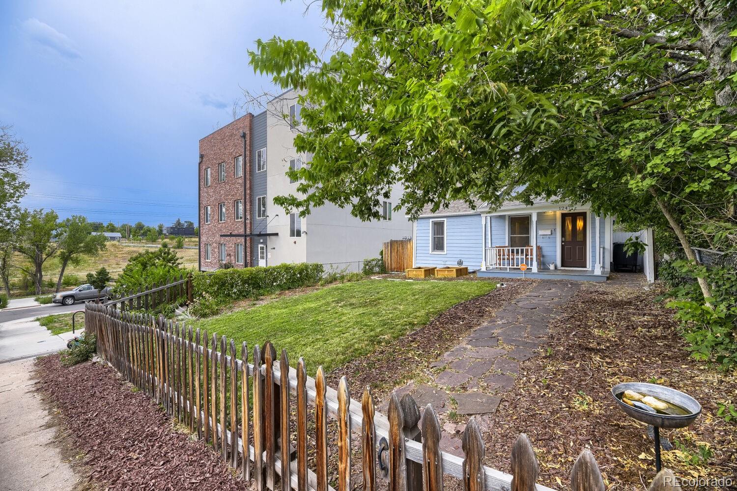 MLS Image #2 for 1247 n stuart street,denver, Colorado