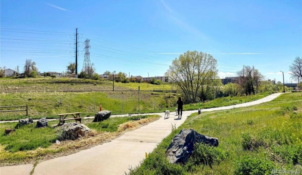 MLS Image #30 for 1247 n stuart street,denver, Colorado