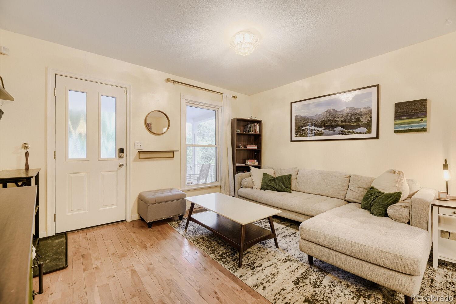 MLS Image #7 for 1247 n stuart street,denver, Colorado