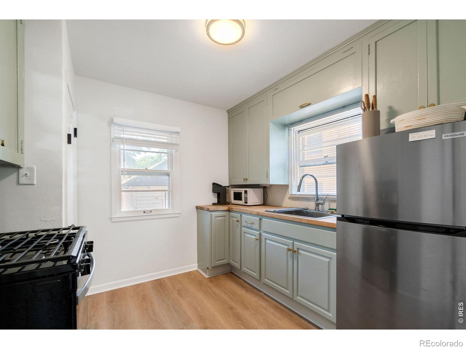MLS Image #9 for 505  locust street,fort collins, Colorado